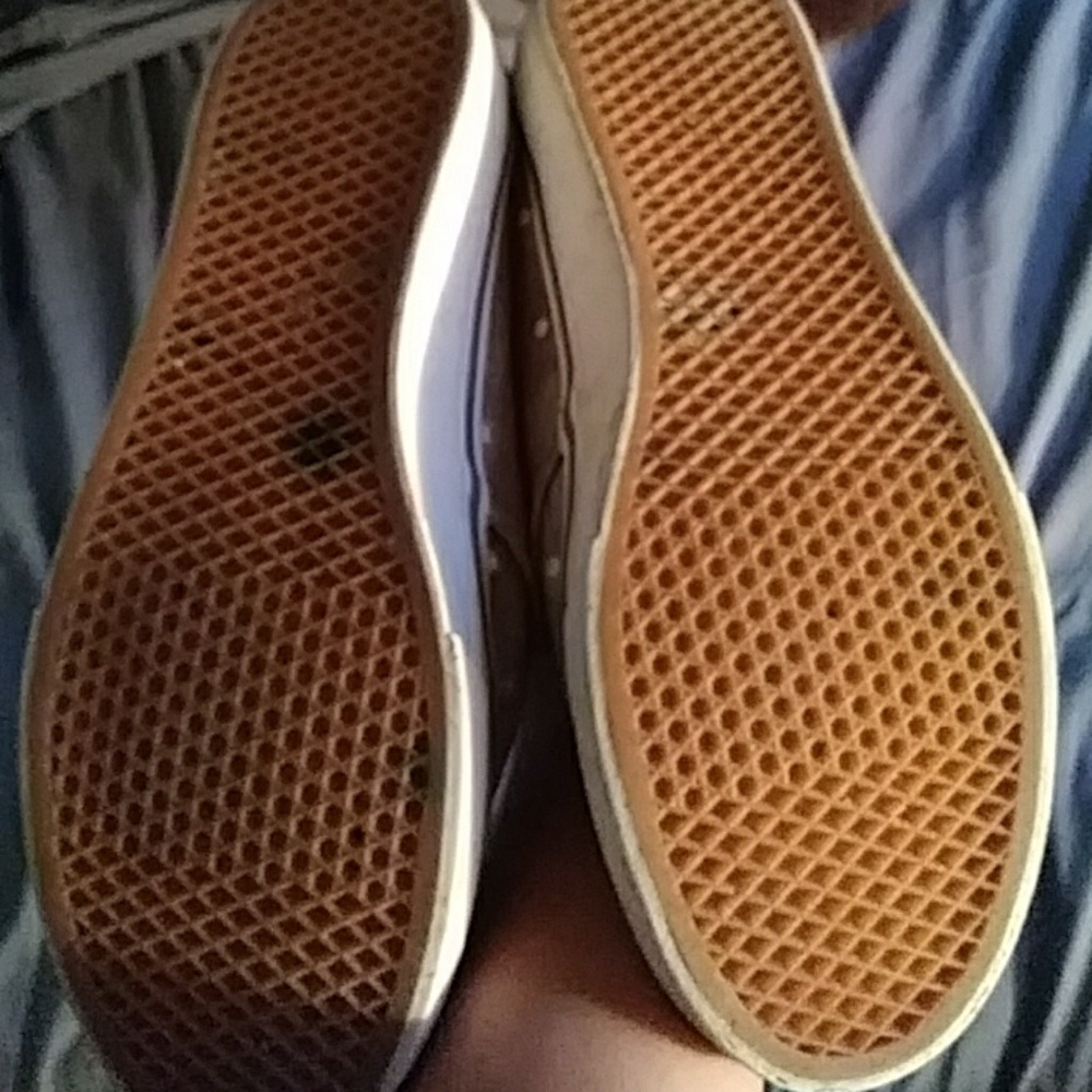 Vans - Picture 2 of 3